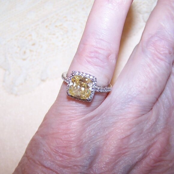 Sterling Silver Pale Yellow and Clear Cubic Zirconia CZ Engagement Ring - Size 6 - Picture 3 of 7